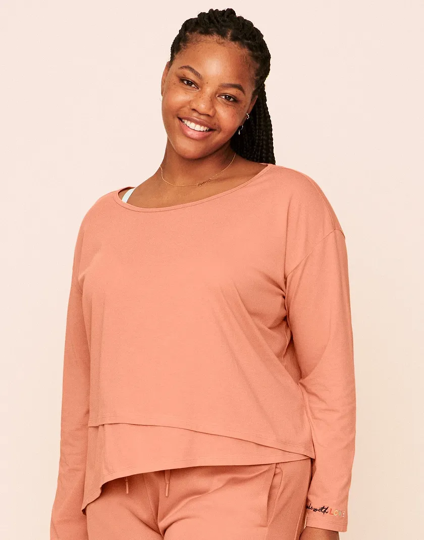 Robin Top Placement Pink Plus activewear bundle Model 2