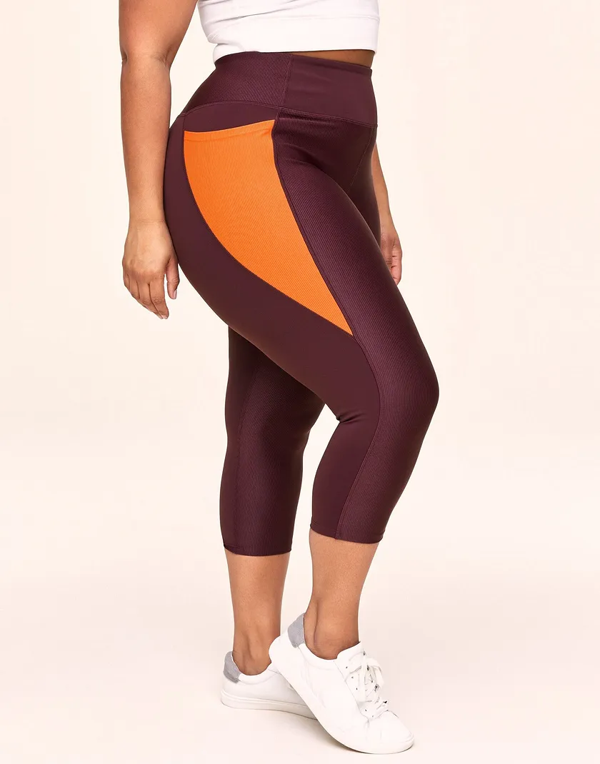 Bailey Brushed Crop Red Plus activewear bundle Model 2
