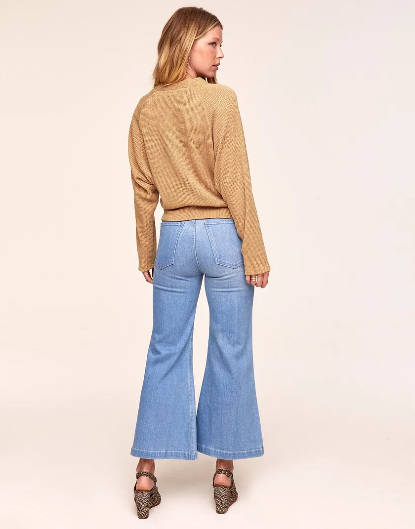 Geri Cardigan Yellow tops bundle Model 4