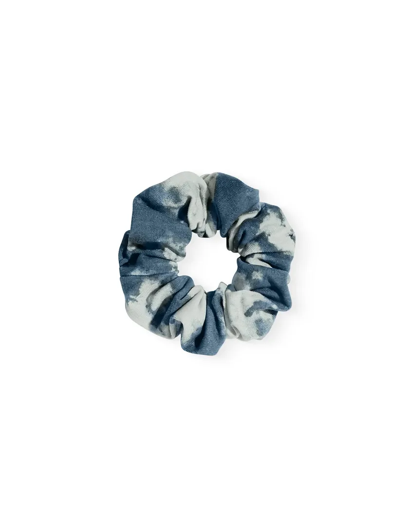 Aline Tie Dye Blue accessory bundle Still 2