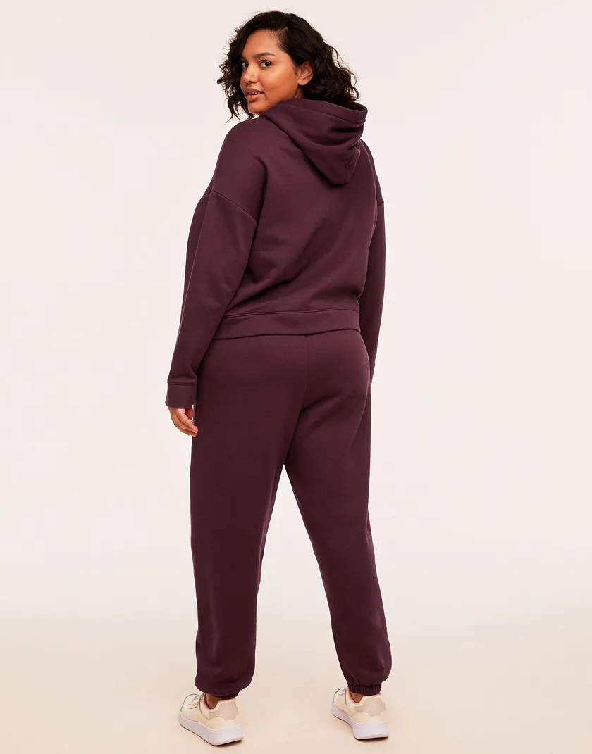 Kaylie Red Plus lounge bundle Model 6
