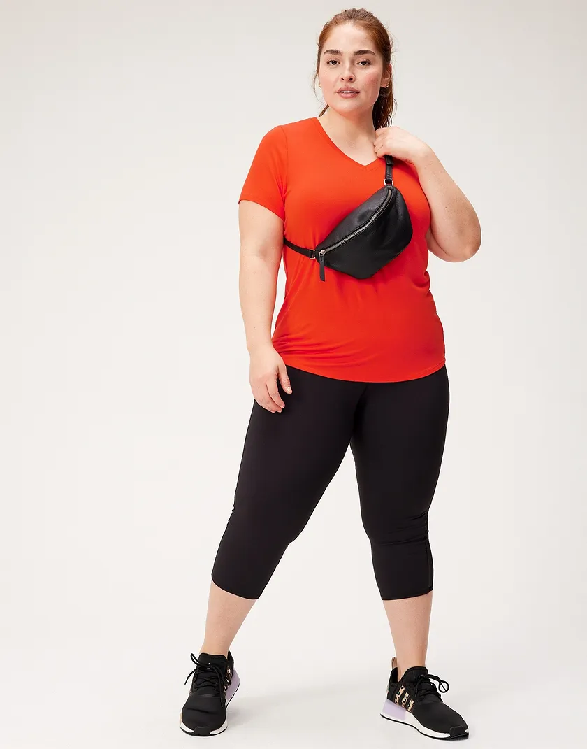 Nicole T-Shirt Dark Red Plus tops bundle Model 5