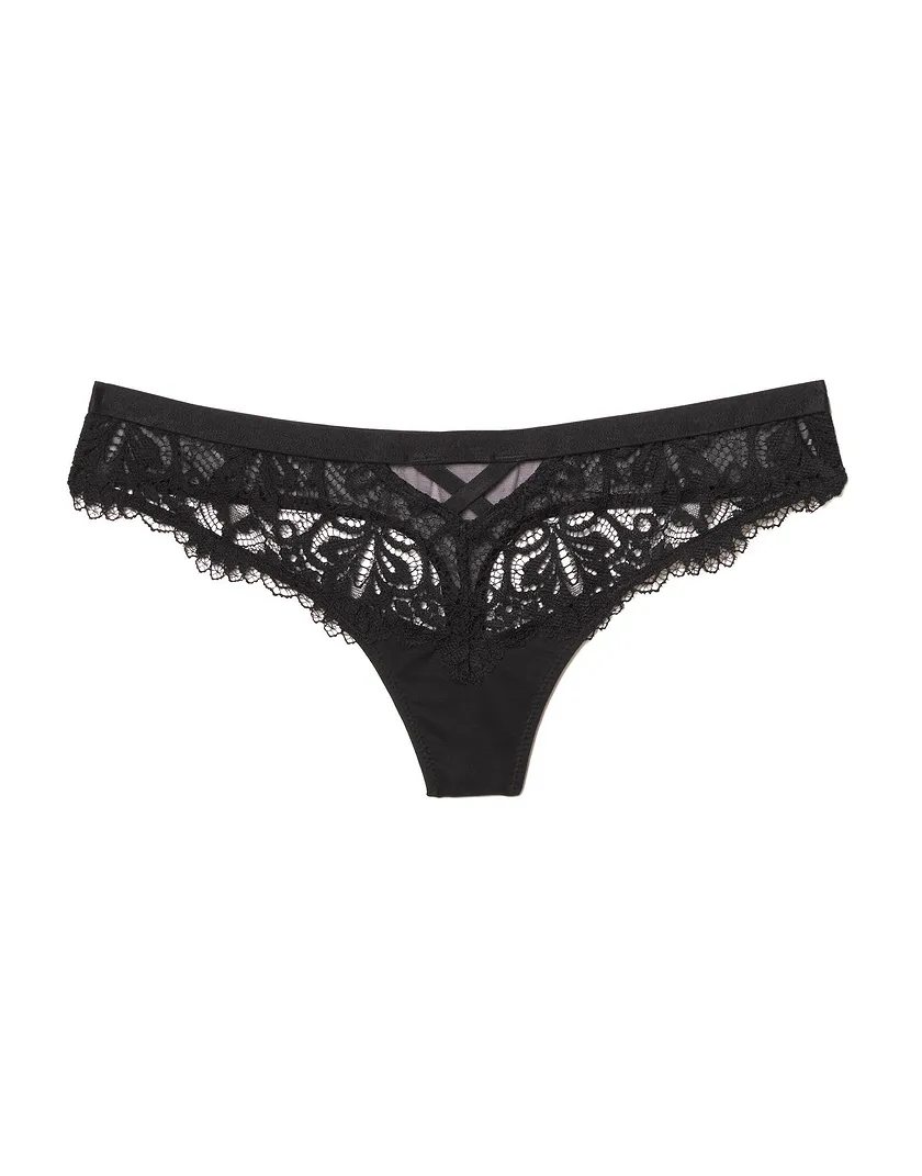 Diara Thong Black panty bundle Still 3