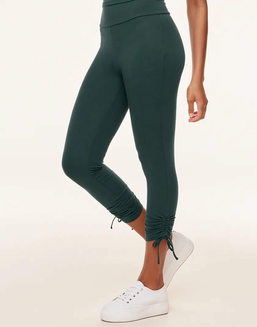 Daisy Dark Green lounge bundle Model 4