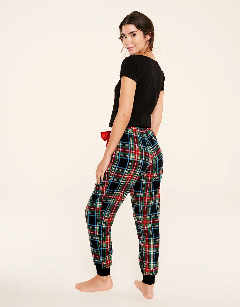 Caileigh Black sleepwear bundle Model 6