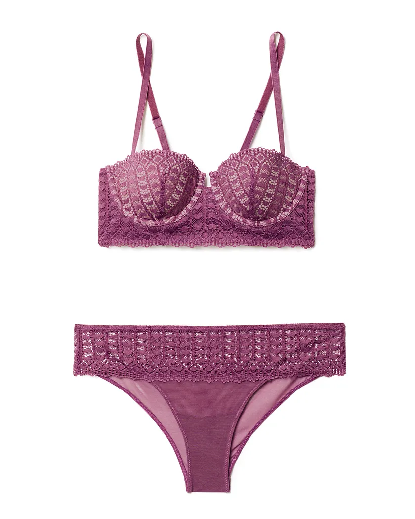 Nymphadora Purple Contour bra bundle Still 5