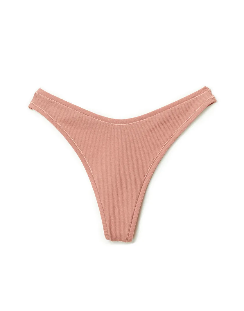 Trixie Thong Pink panty bundle Still 3