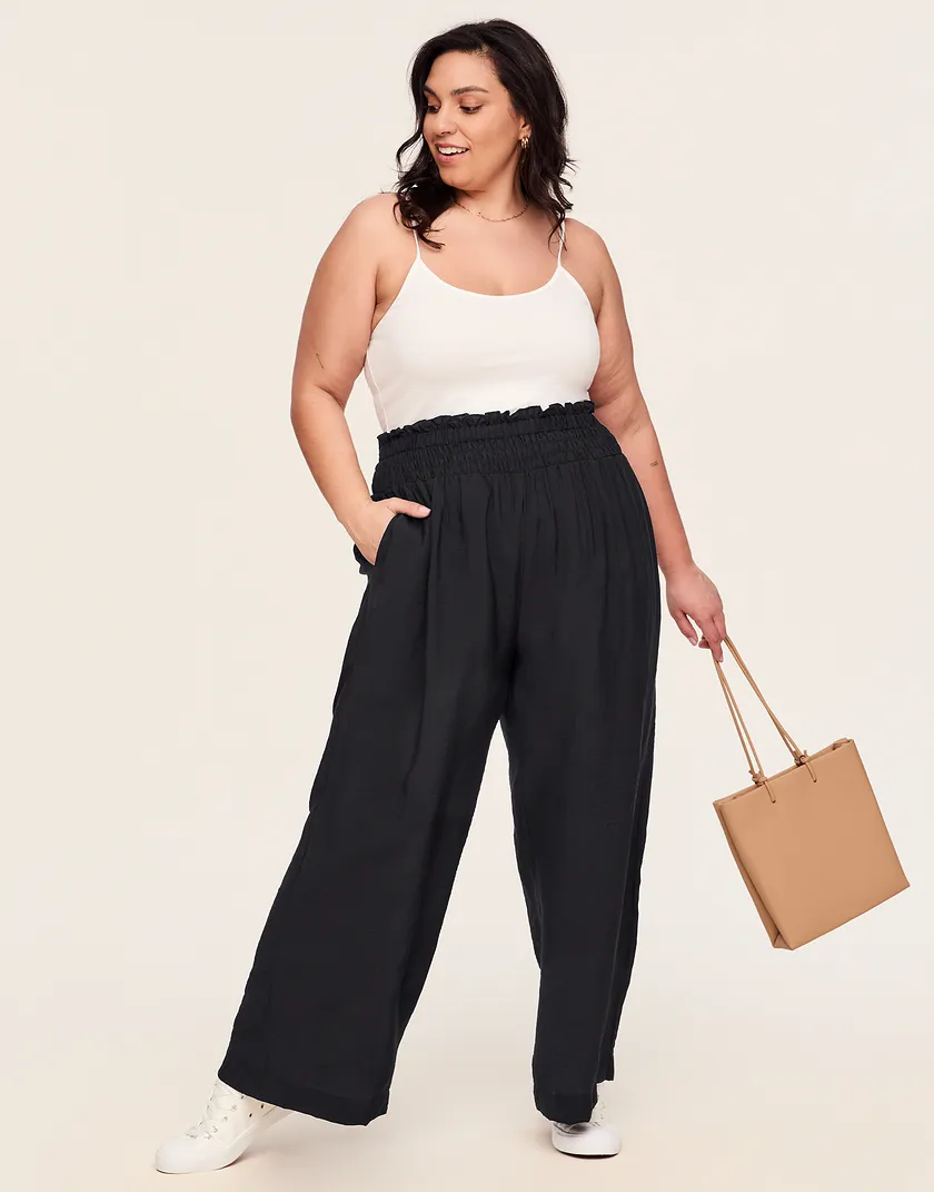 Rosie Pant Black Plus pants & shorts bundle Model 2