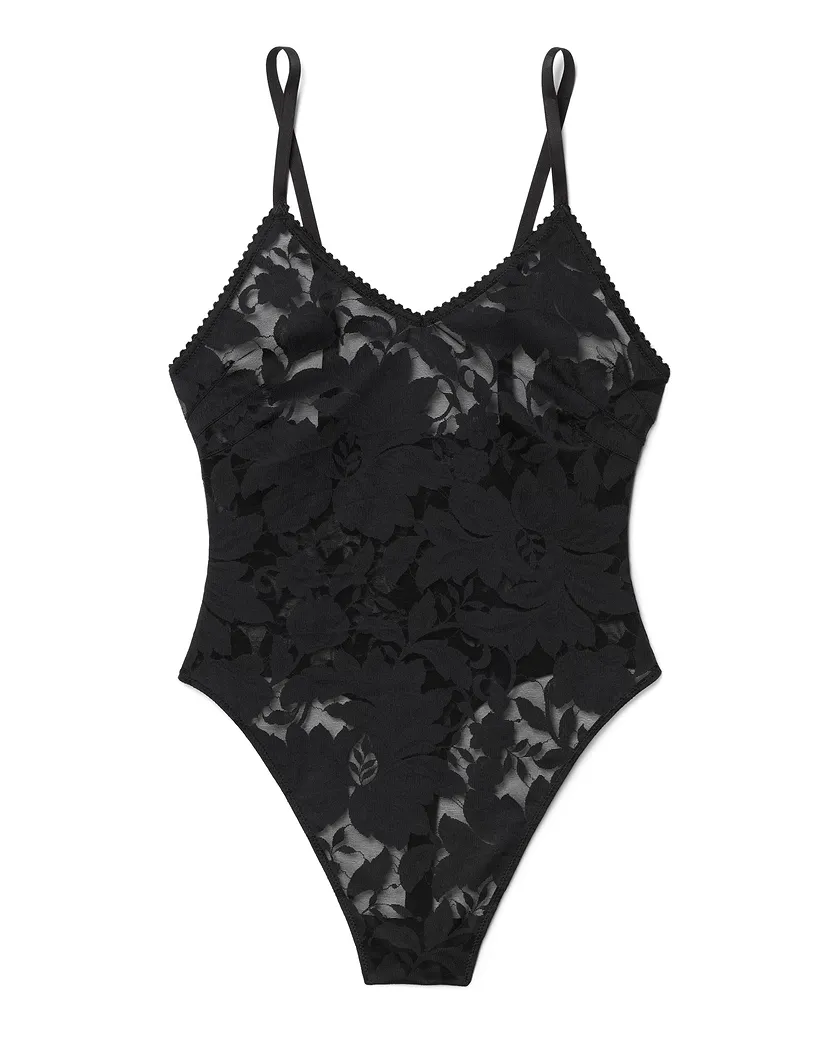 Ambrey Black lingerie bundle Still 2