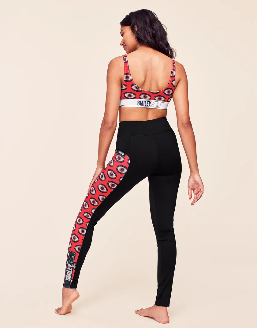 Adore Me x SMILEY Legging Convo Red activewear bundle Model 6