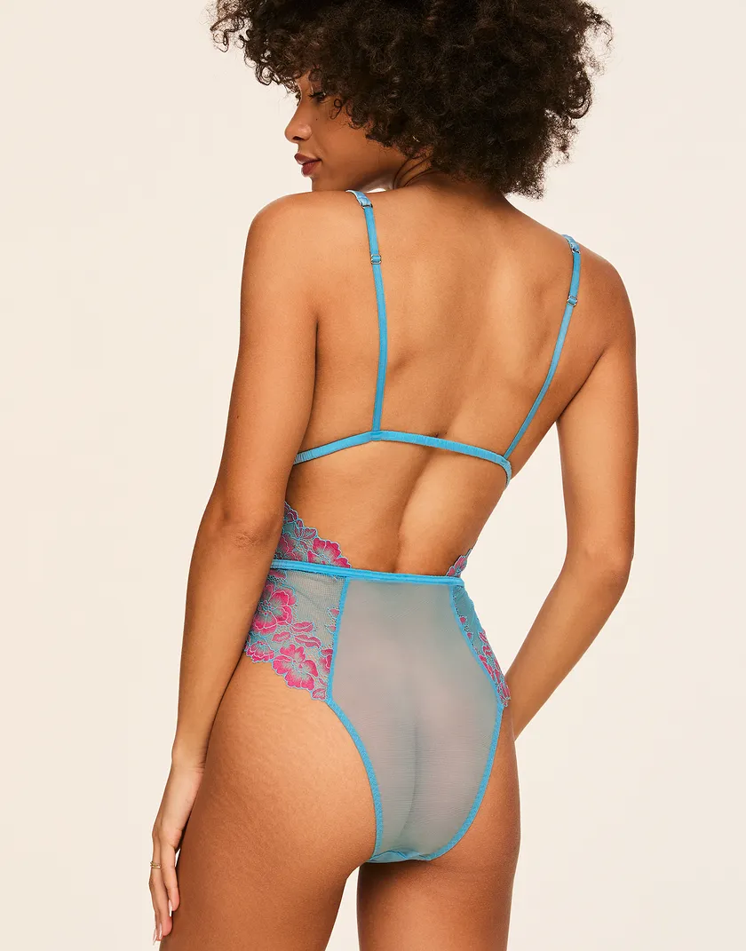 Calissa Medium Blue Unlined lingerie bundle Model 4