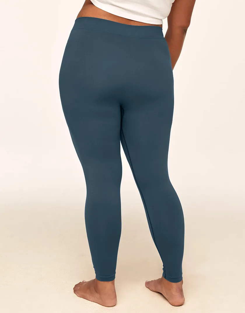 The Everyday Legging Dark Gray Plus legwear bundle Model 5