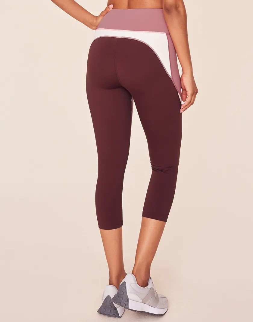 Cali Ventilation Crop Medium Purple activewear bundle Model 6