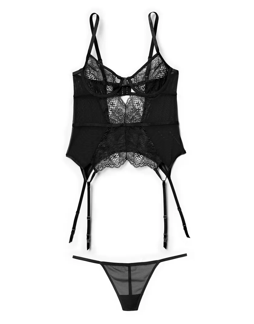 Naya Black Unlined corset bundle Still 3