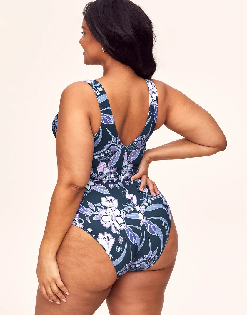 Andria Floral Blue Plus Contour swimwear bundle Model 4