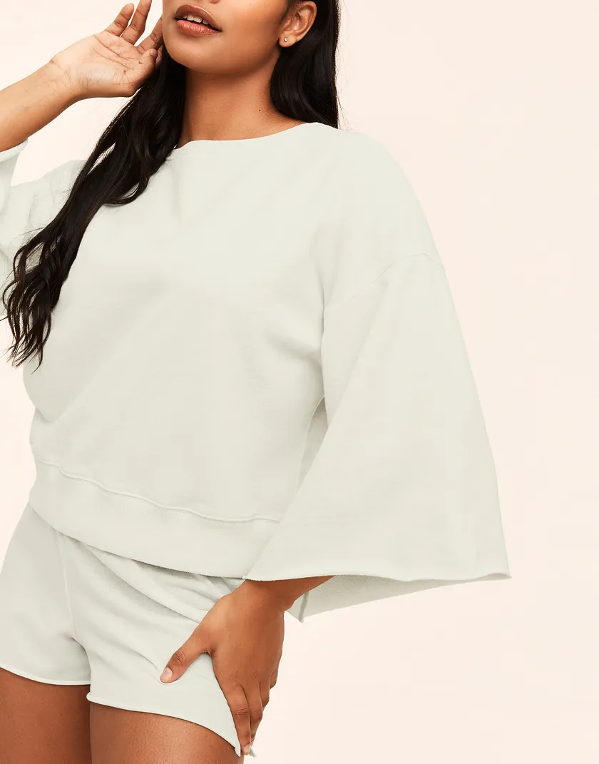 Bailey White lounge bundle Model 4