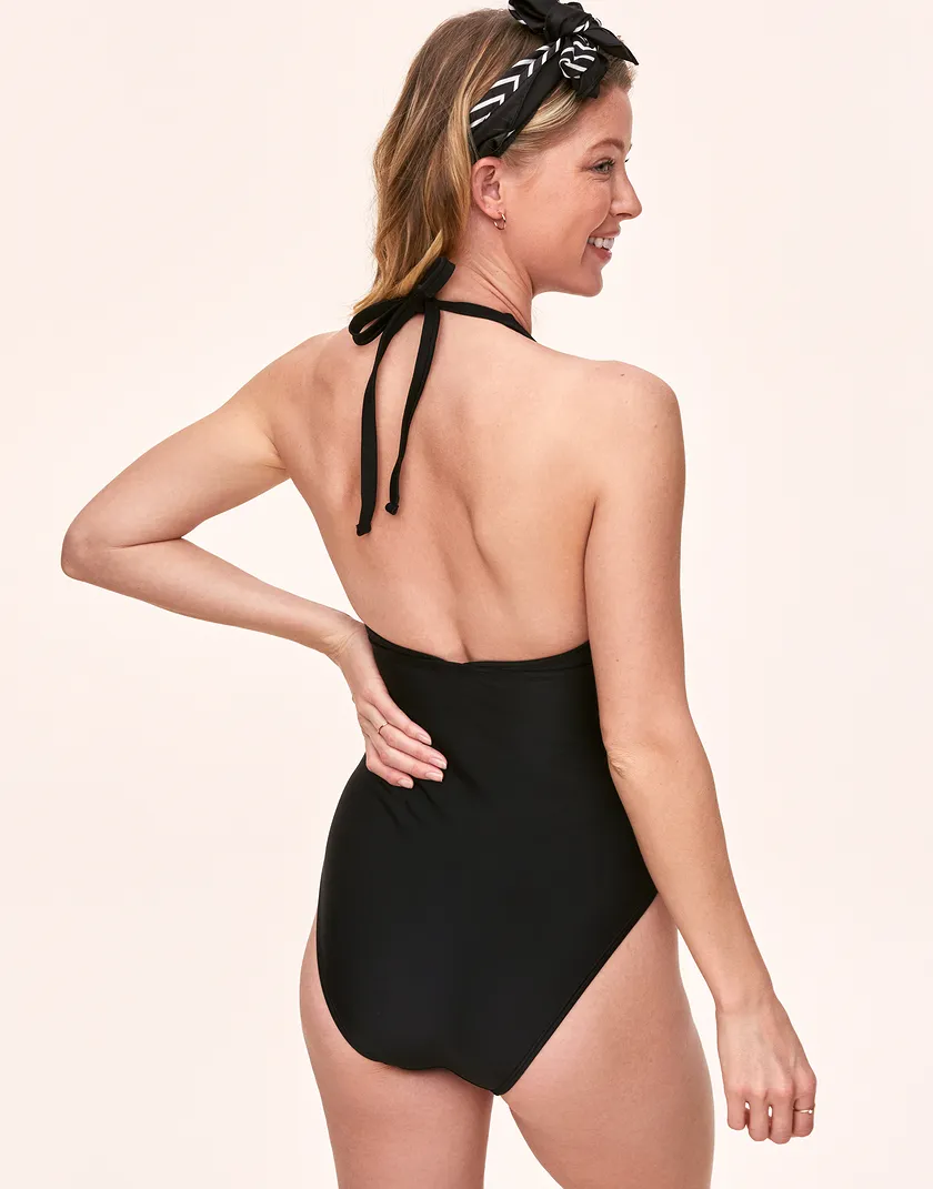 Emery Black Contour swimwear bundle Model 4