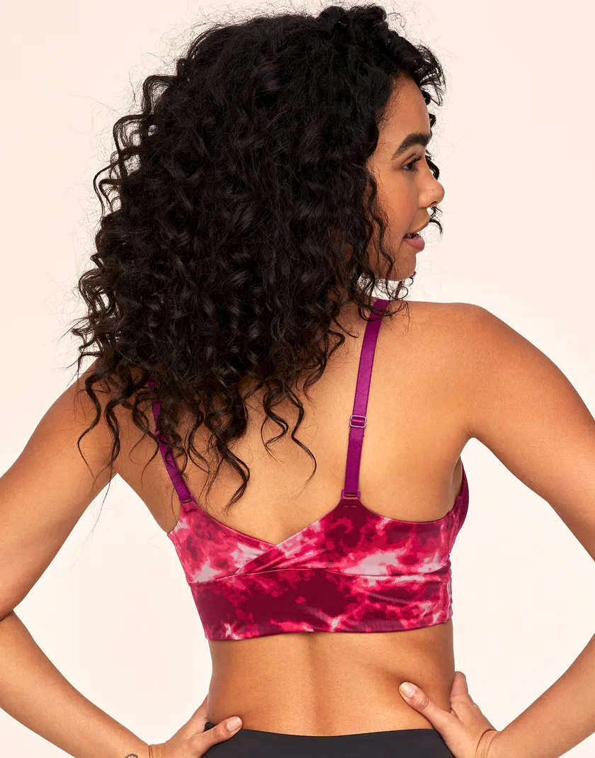Kali Tie Dye Purple Contour activewear bundle Model 4