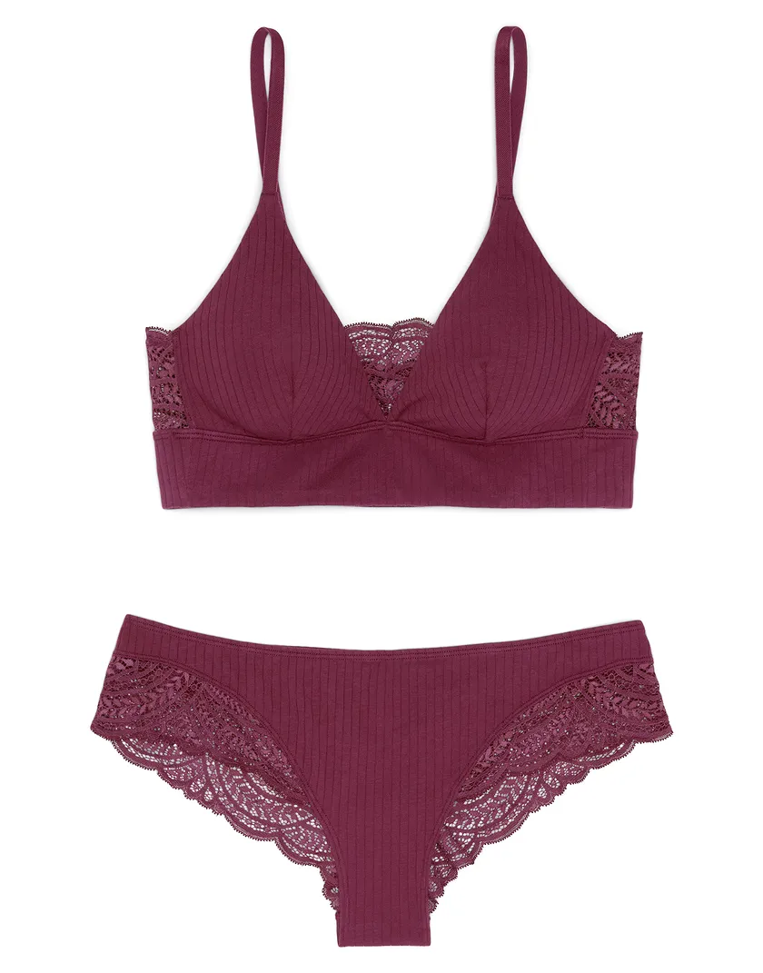Floretta Dark Red 3 Unlined bra bundle Still 2