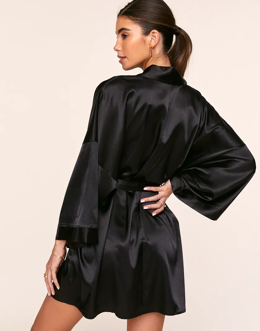Romina Black sleepwear bundle Model 4