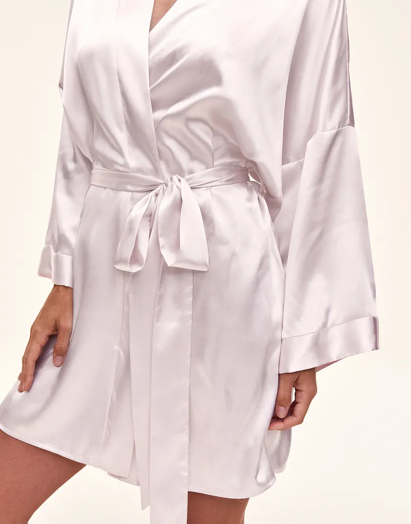 Romina Light Pink sleepwear bundle Model 4