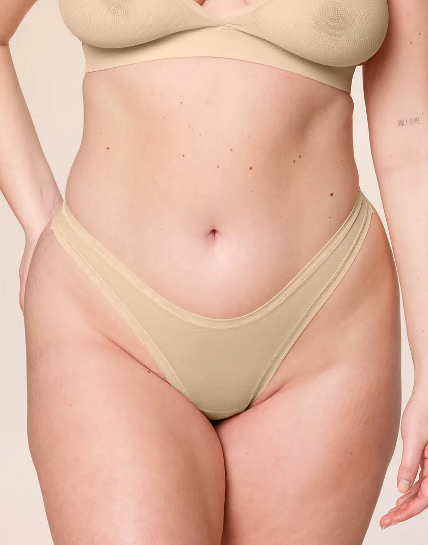 Bonnie Thong Light Beige Plus panty bundle Model 1