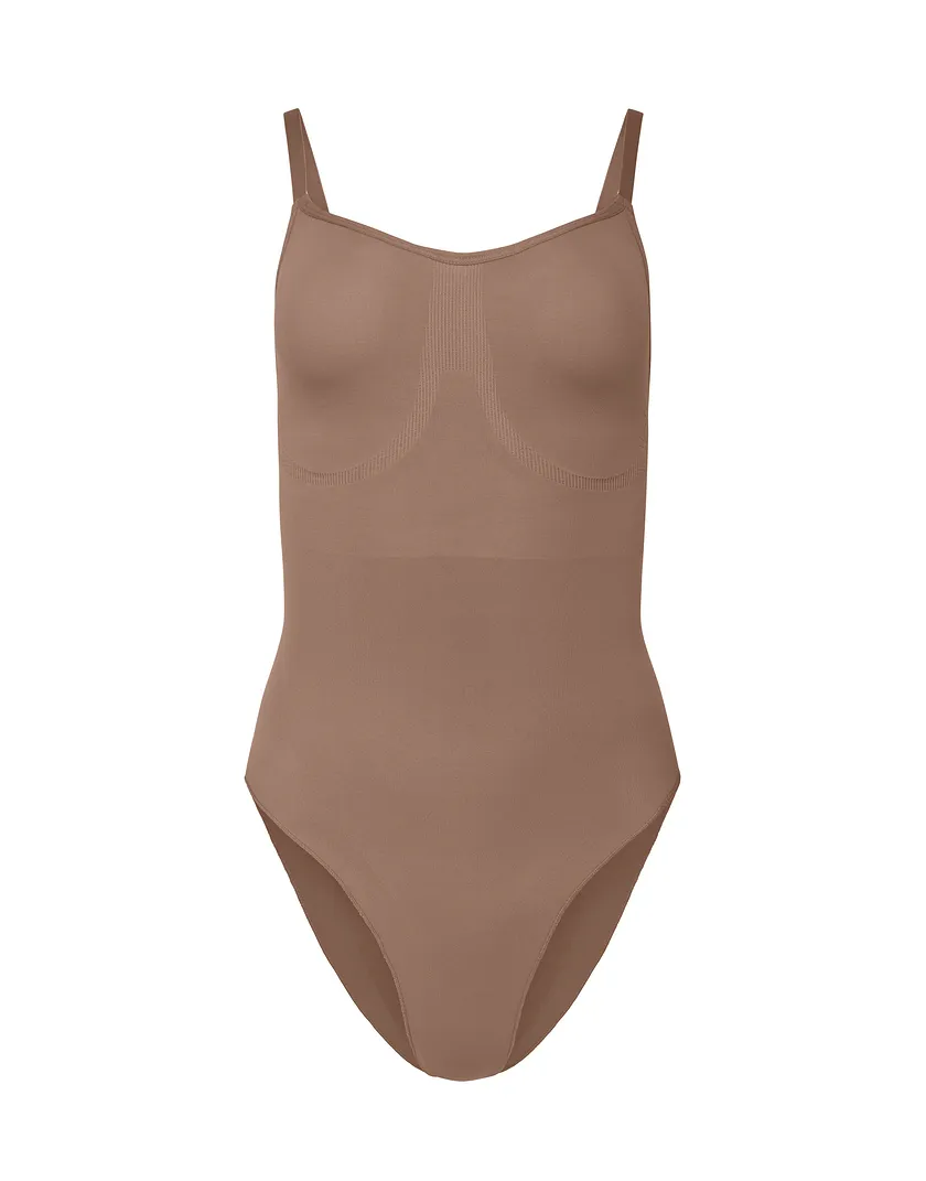 Cady Medium Beige Unlined lingerie bundle Still 3