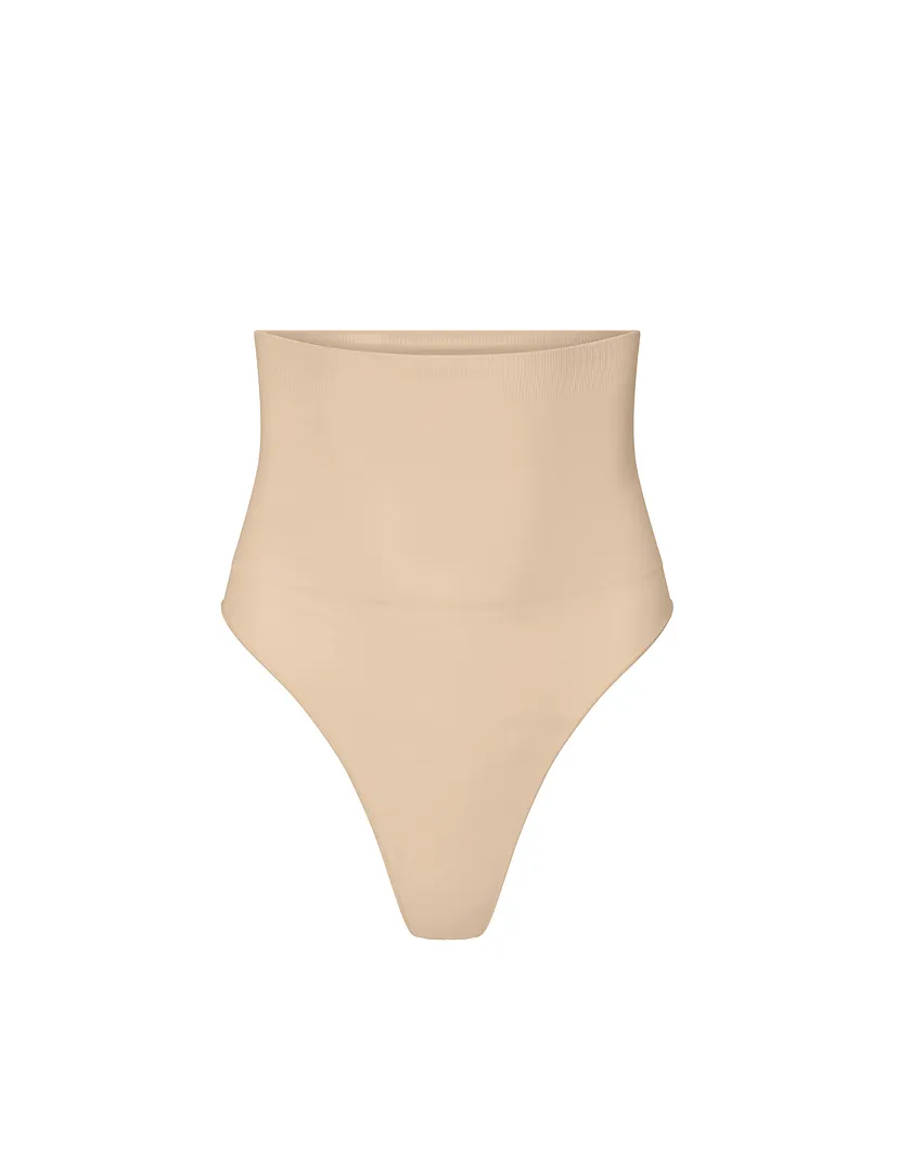Elodie Thong Light Orange panty bundle Still 3