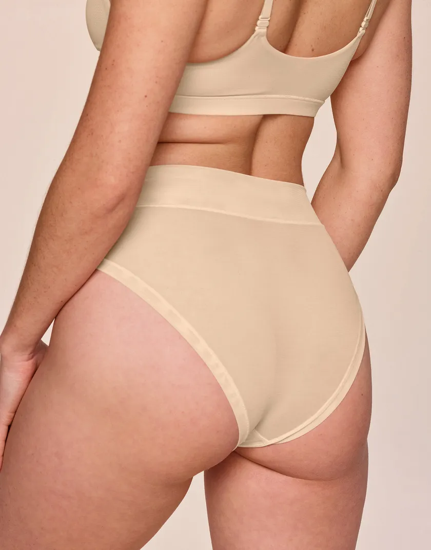 Ginny Midi Brief Light Beige panty bundle Model 2