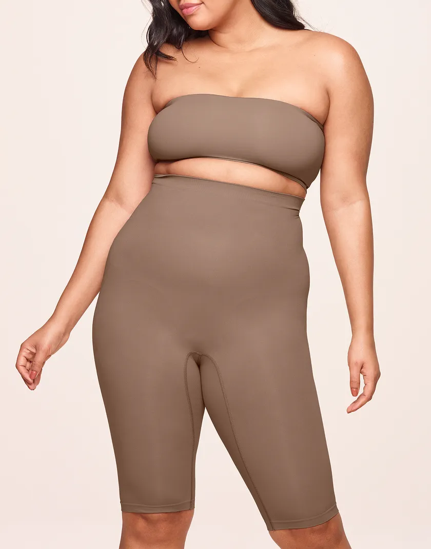 Kaylee Medium Beige Plus legwear bundle Model 4