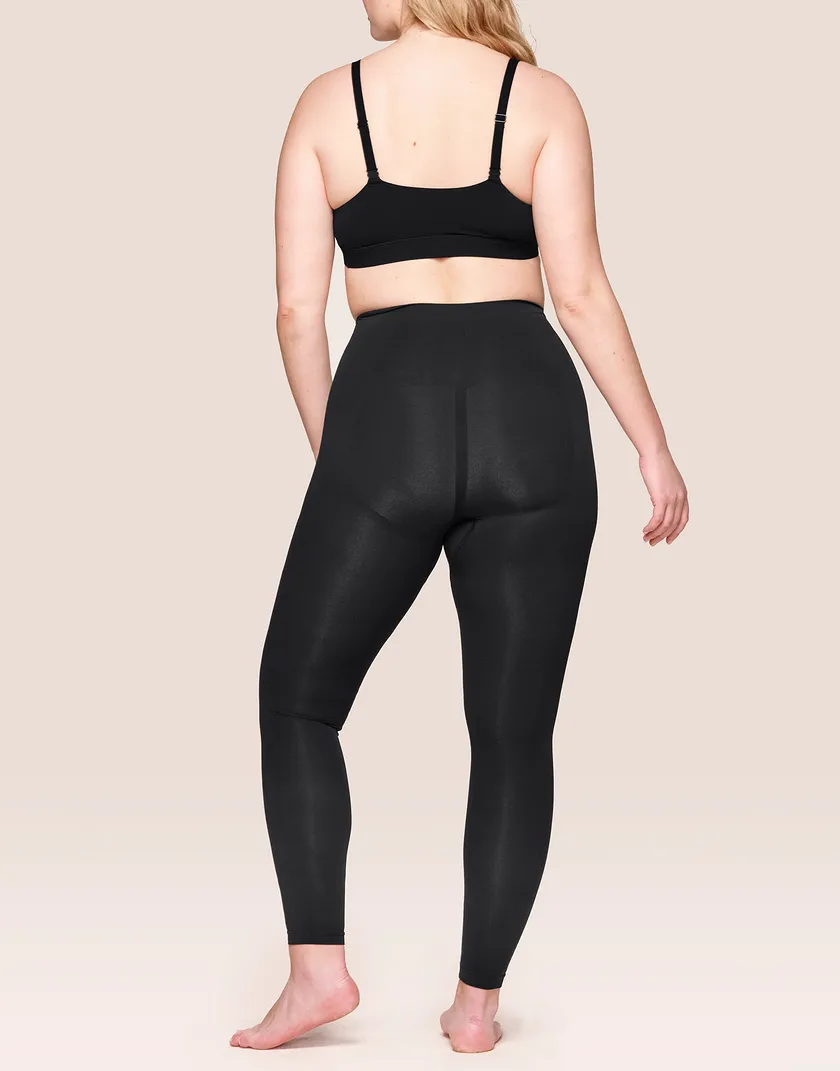 Lilya Black Plus legwear bundle Model 4