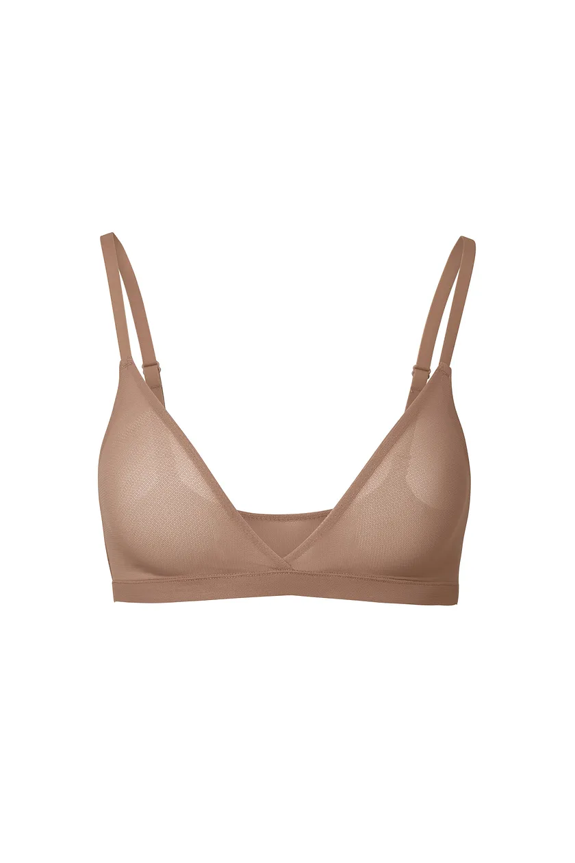 Viktoria Medium Beige 2 Unlined bra bundle Still 3