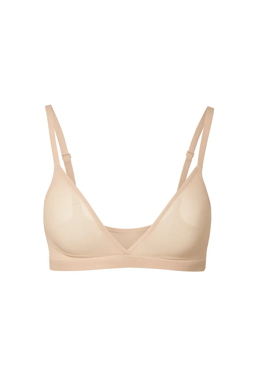 Viktoria Light Beige Unlined bra bundle Still 3