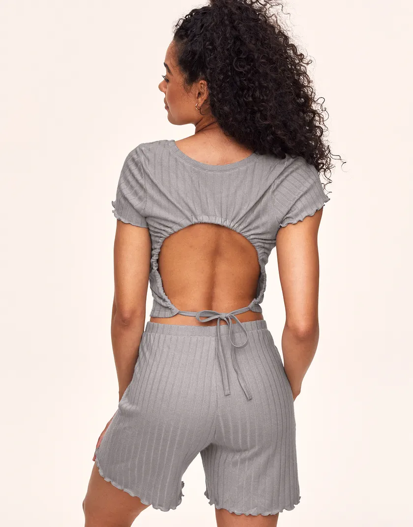Lilliana Medium Gray lounge bundle Model 4