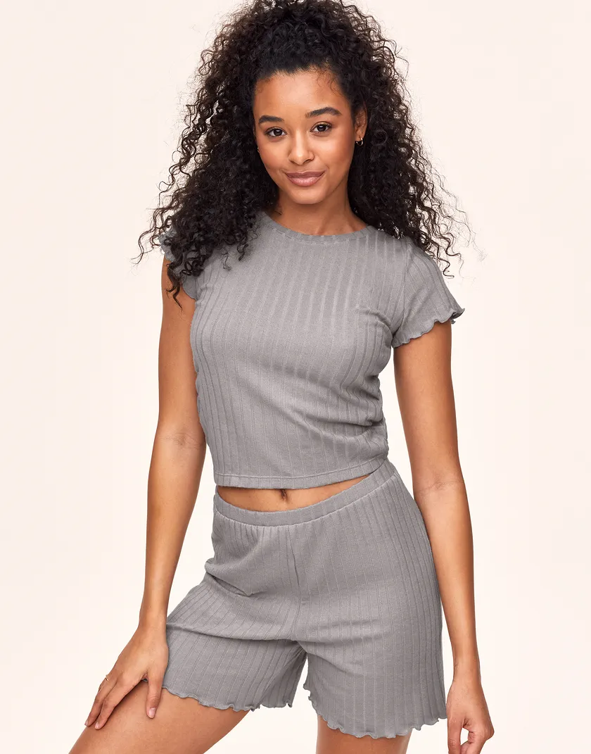 Lilliana Medium Gray lounge bundle Model 1