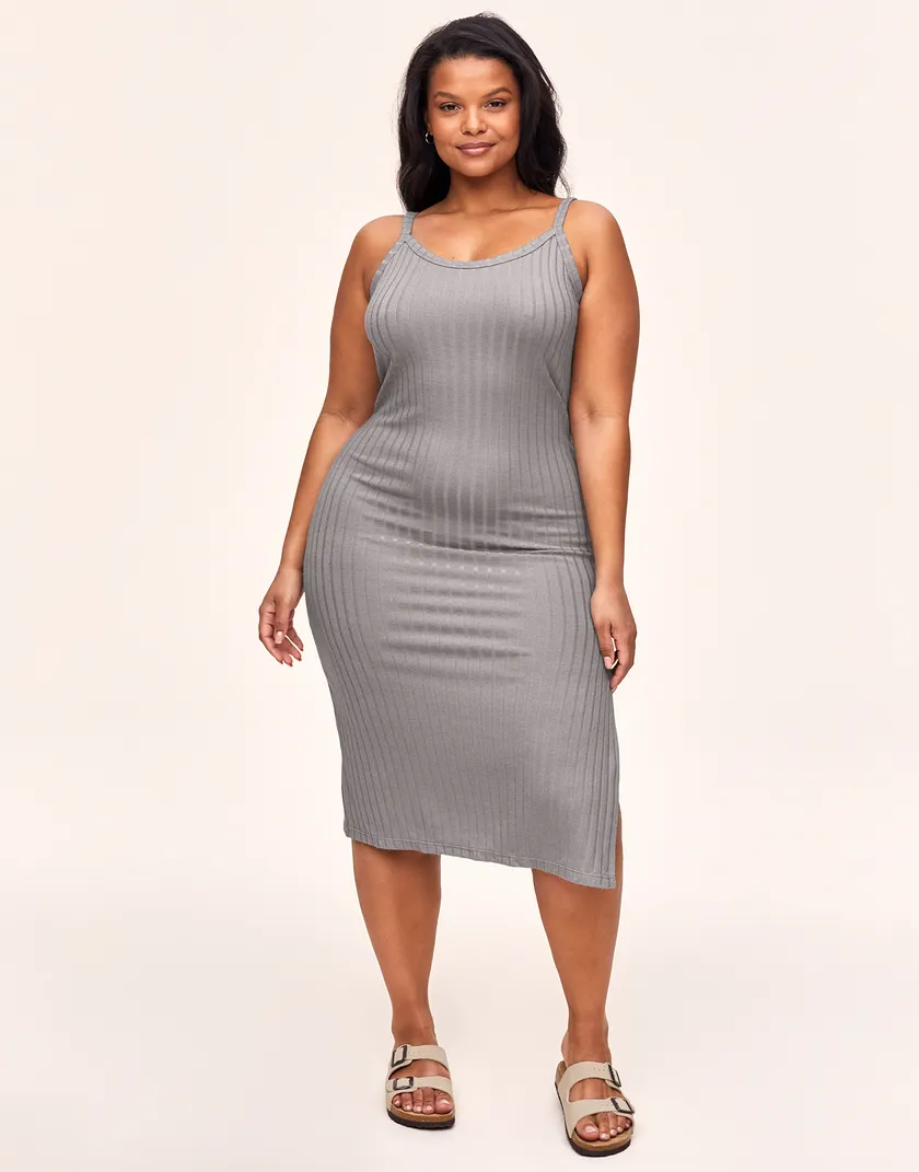 Sophie Medium Gray Plus lounge bundle Model 2