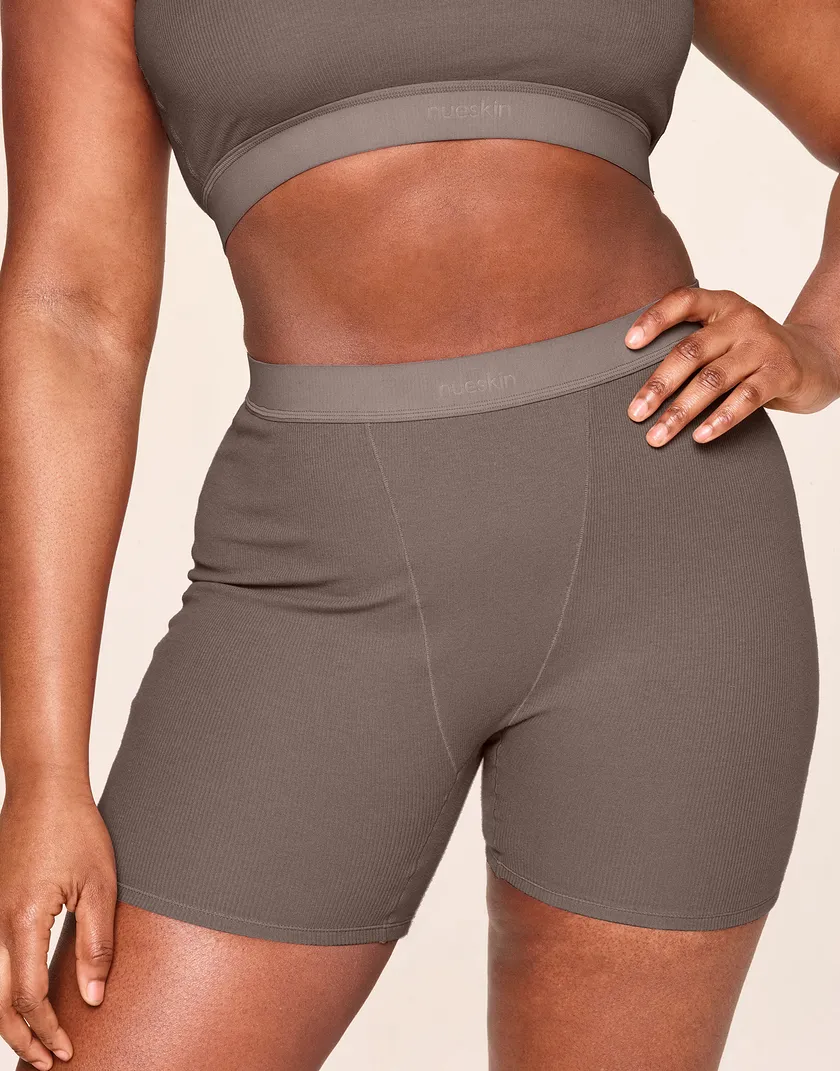 Hena Shortie Dark Brown Plus panty bundle Model 1
