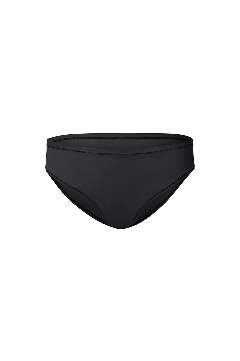 Mindy Midi Brief Black panty bundle Still 3