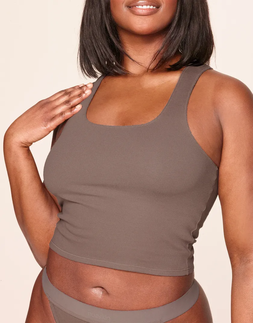 Jody Dark Brown 2 Plus activewear bundle Model 1
