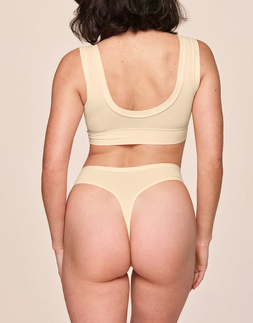 Lara Light Orange Unlined bra bundle Model 4