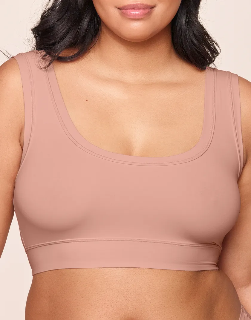 Lara Medium Pink Plus Unlined bra bundle Model 1