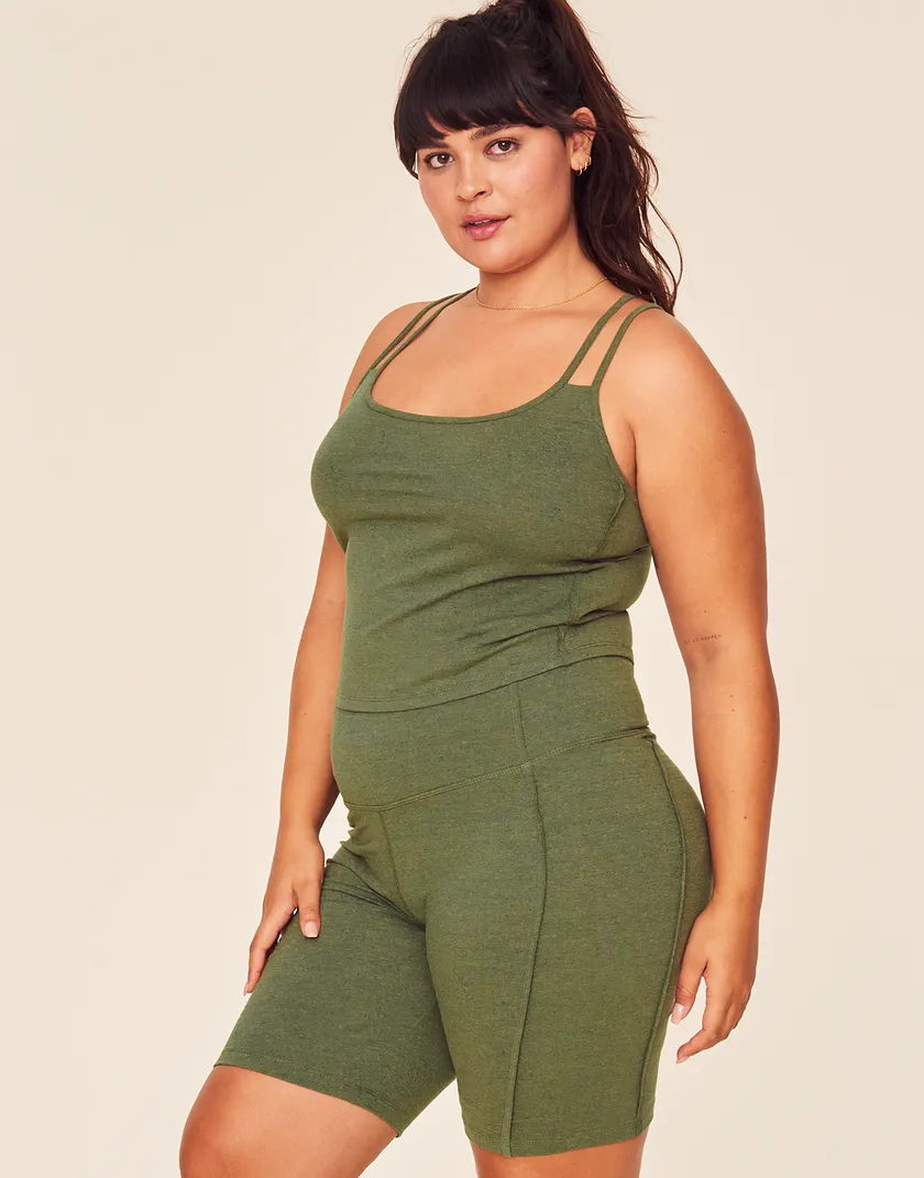 Jocelynn Green Plus lounge bundle Model 2