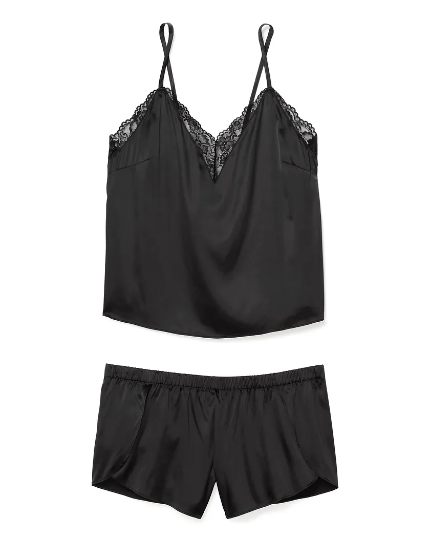 Lainey Black sleepwear bundle Still 3