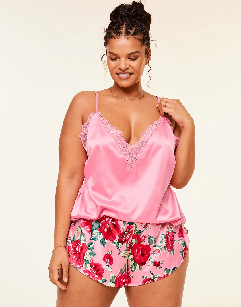 Lainey Medium Pink Plus sleepwear bundle Model 2