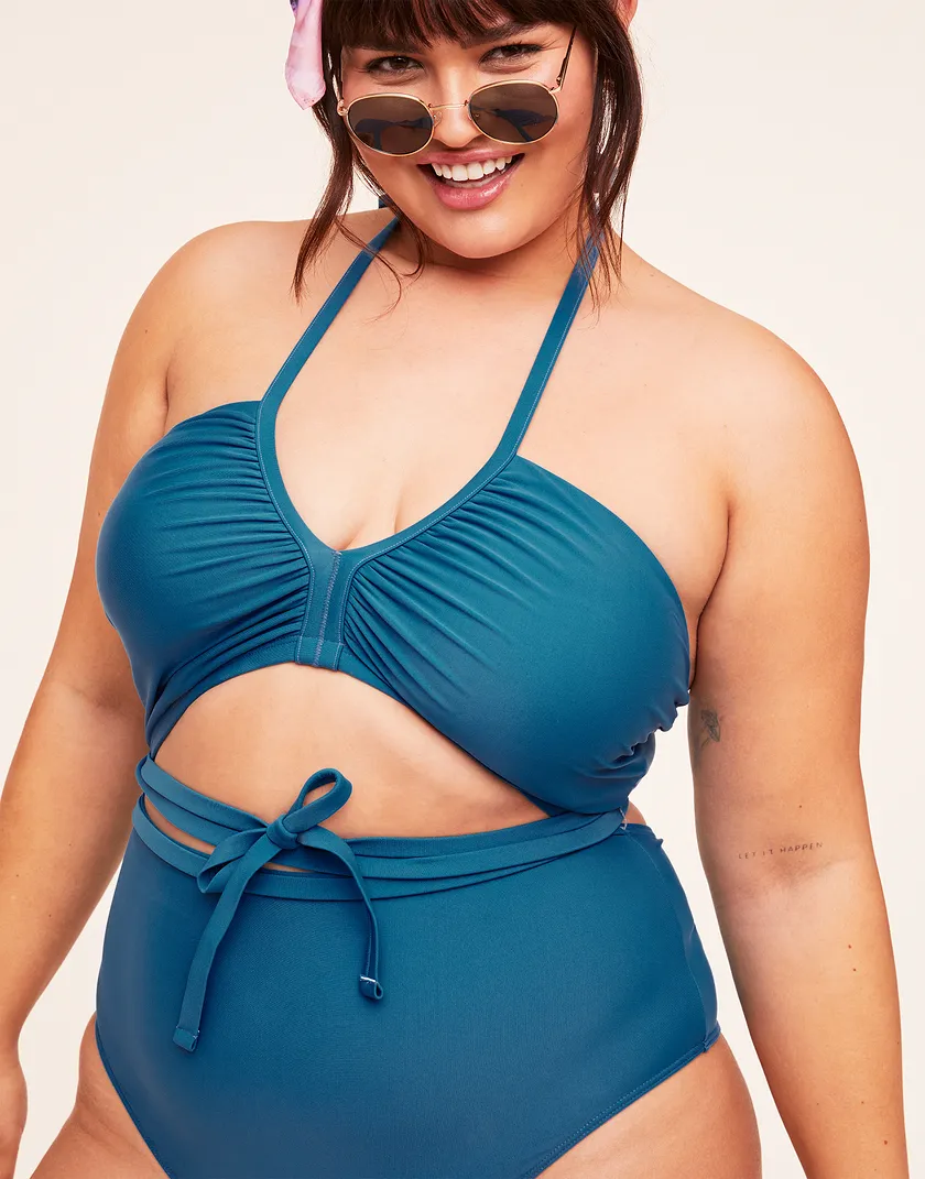 Lettie Dark Blue Plus Contour swimwear bundle Model 5
