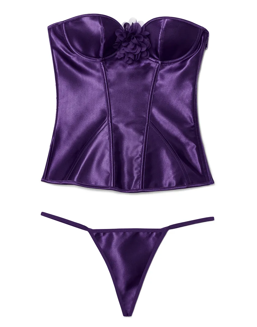 Laurin Dark Purple 2 Lightly Lined corset bundle Still 3