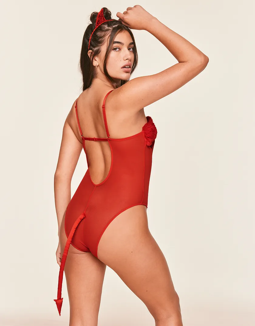 Lucifera Dark Red lingerie bundle Model 4