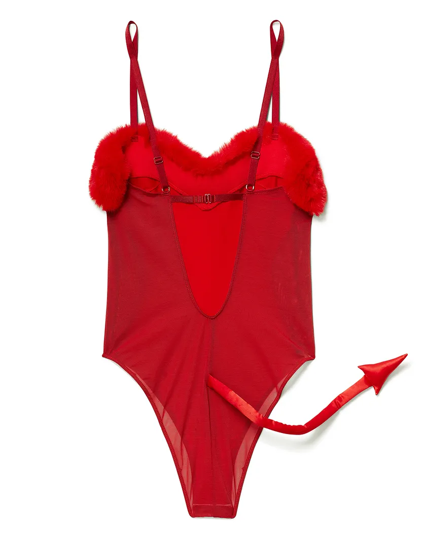 Lucifera Dark Red lingerie bundle Still 7