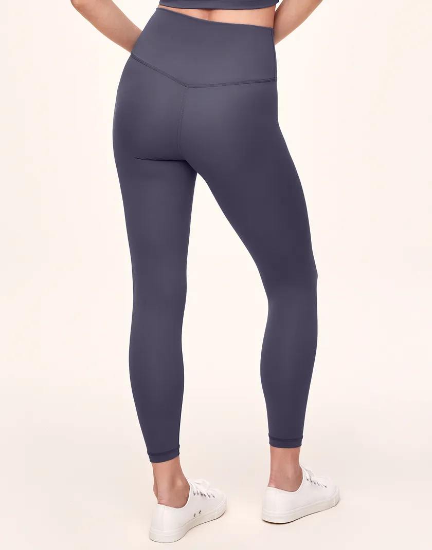 Elite Eryn Legging Dark Gray activewear bundle Model 6