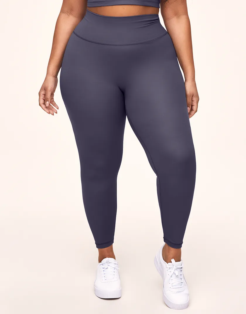 Elite Eryn Legging Dark Gray Plus activewear bundle Model 2